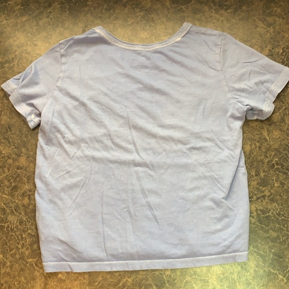 Cute AE crop top - Picture 2 of 2